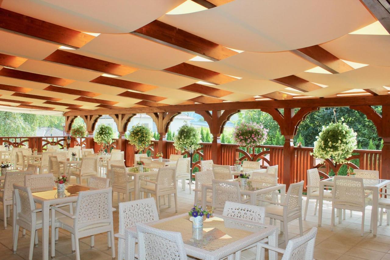Hotel Alex 상트칸지안 외부 사진